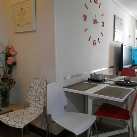 Apart Cerca De Parque De Apartamento